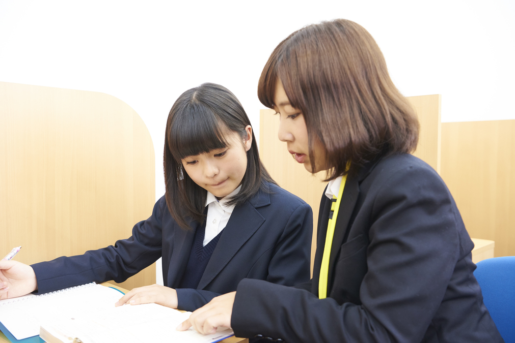 【合格おめでとう!】清風南海中学、桃山学院中学、帝塚山学院泉ヶ丘中学、開智中学 、同志社香里中学<br />
<br />
個別指導で中学準備を始めよう!