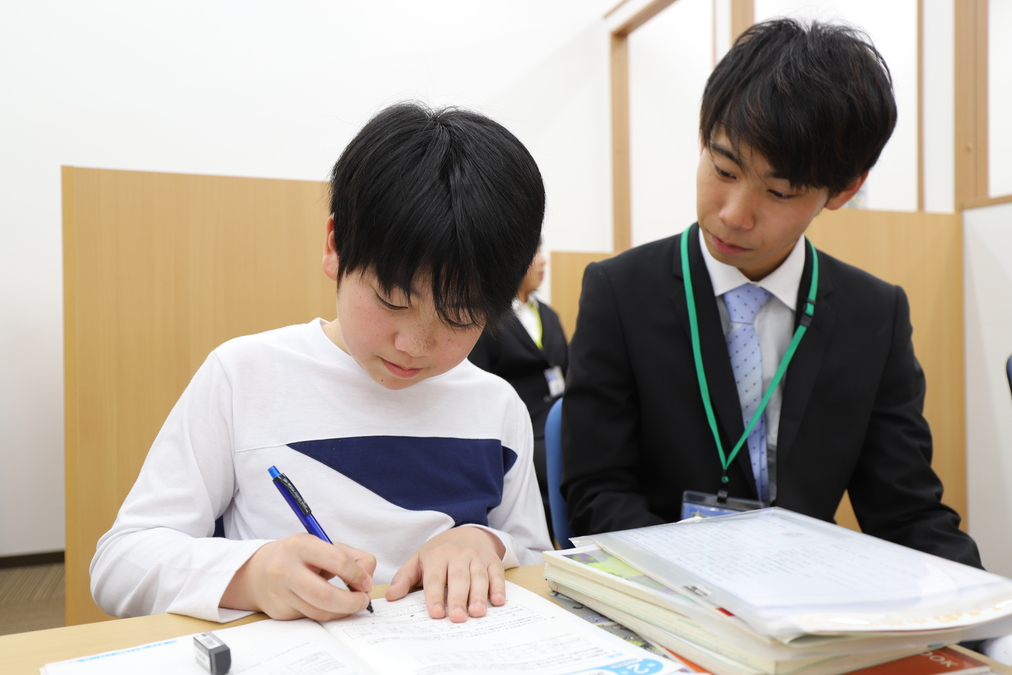 多田中学校入学準備<br />
【アクシスの新中1英数スタートダッシュ講座】