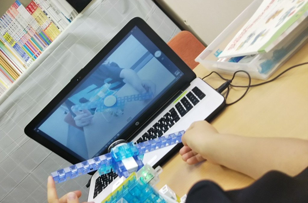 多田東小学校のみなさま<br />
ロボットプログラミング講座の製作紹介♪