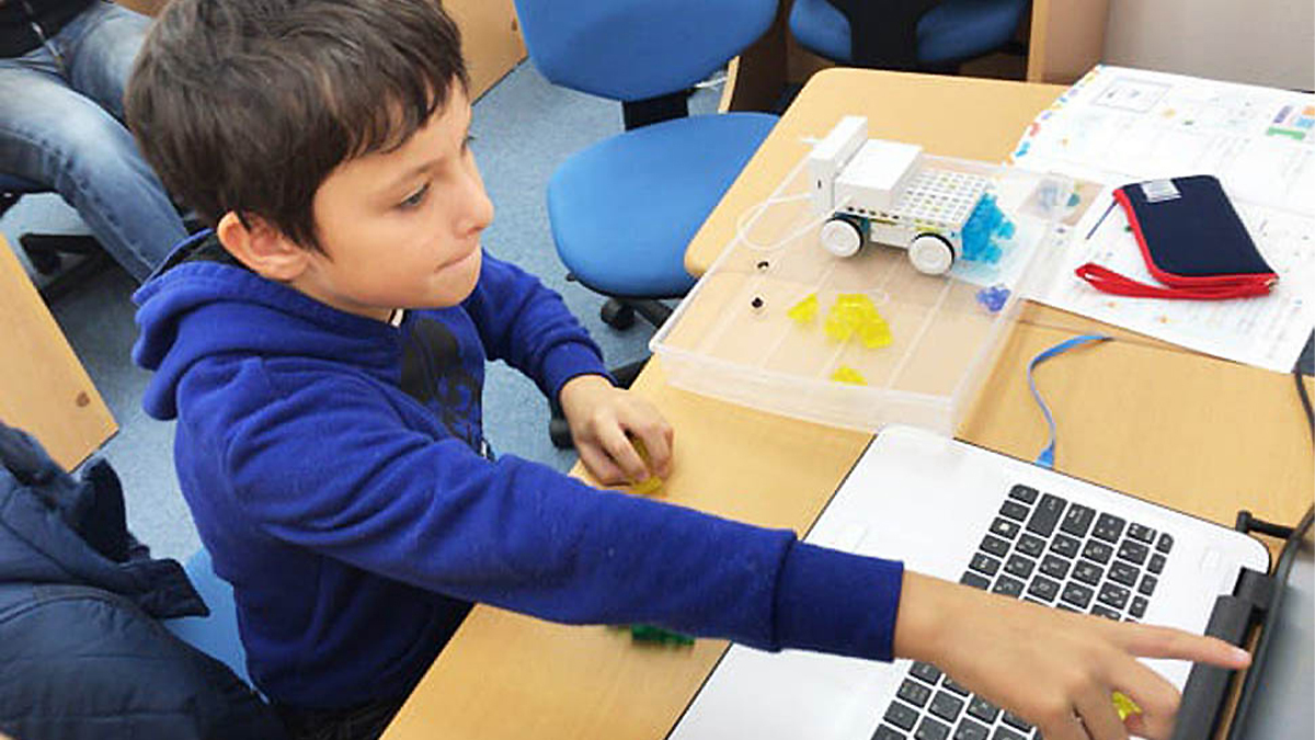 個別指導Axis(アクシス) 研究学園校の画像3