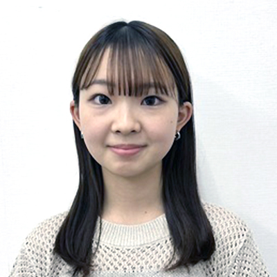 薮野　真菜（やぶの　まな）先生の画像