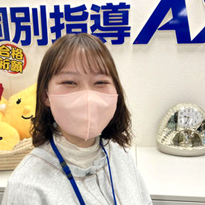 上田 綾乃先生の画像