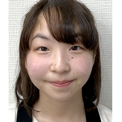 山道 麻奈先生の画像